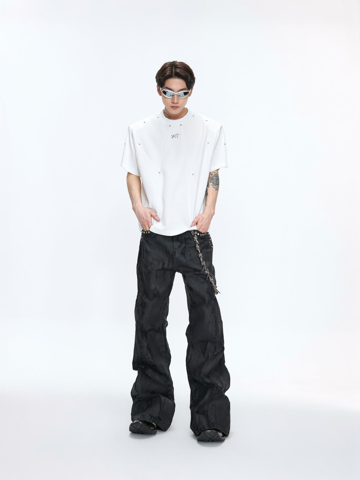 Rivet Boxy Tee by ARGUECULTURE, view 5